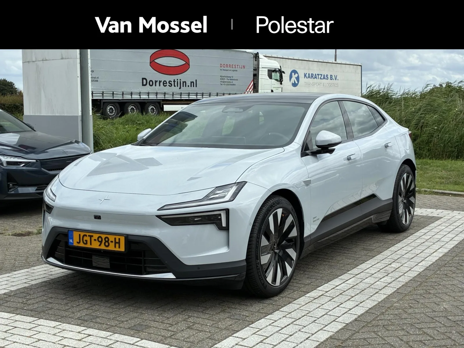 Polestar 4 (2025) — foto 1