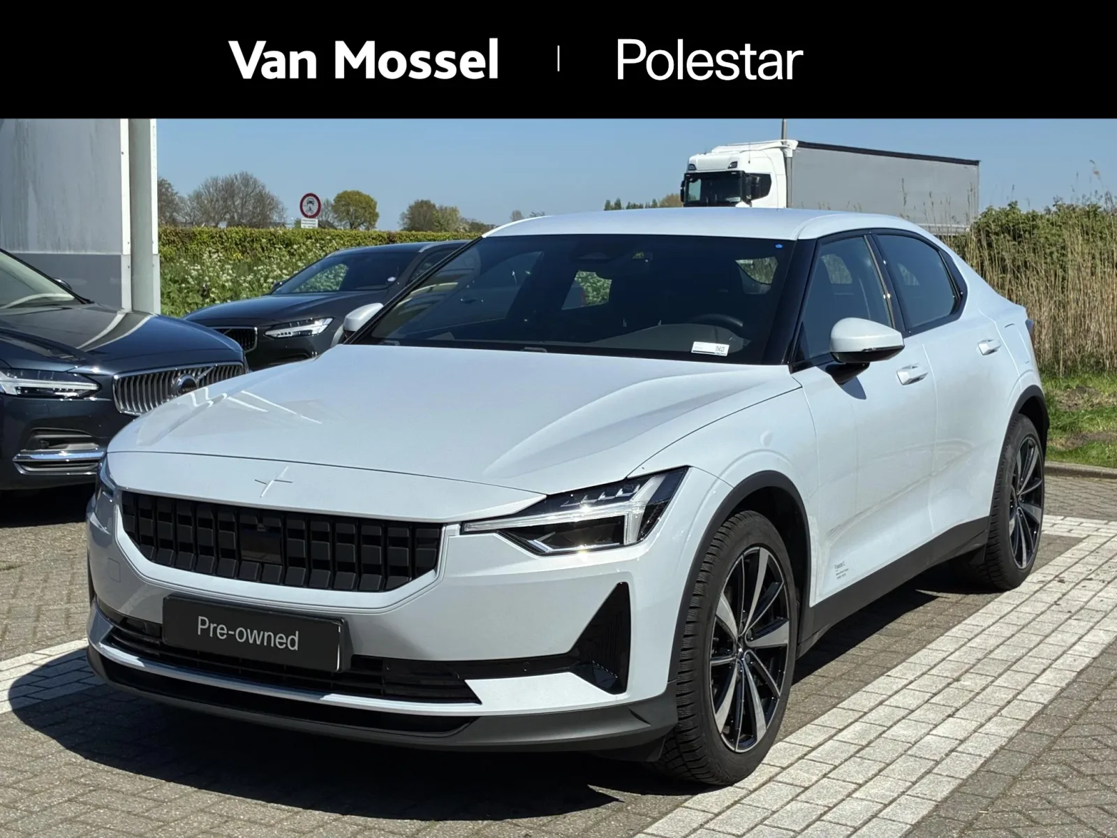 Polestar 2 (2022) — foto 1