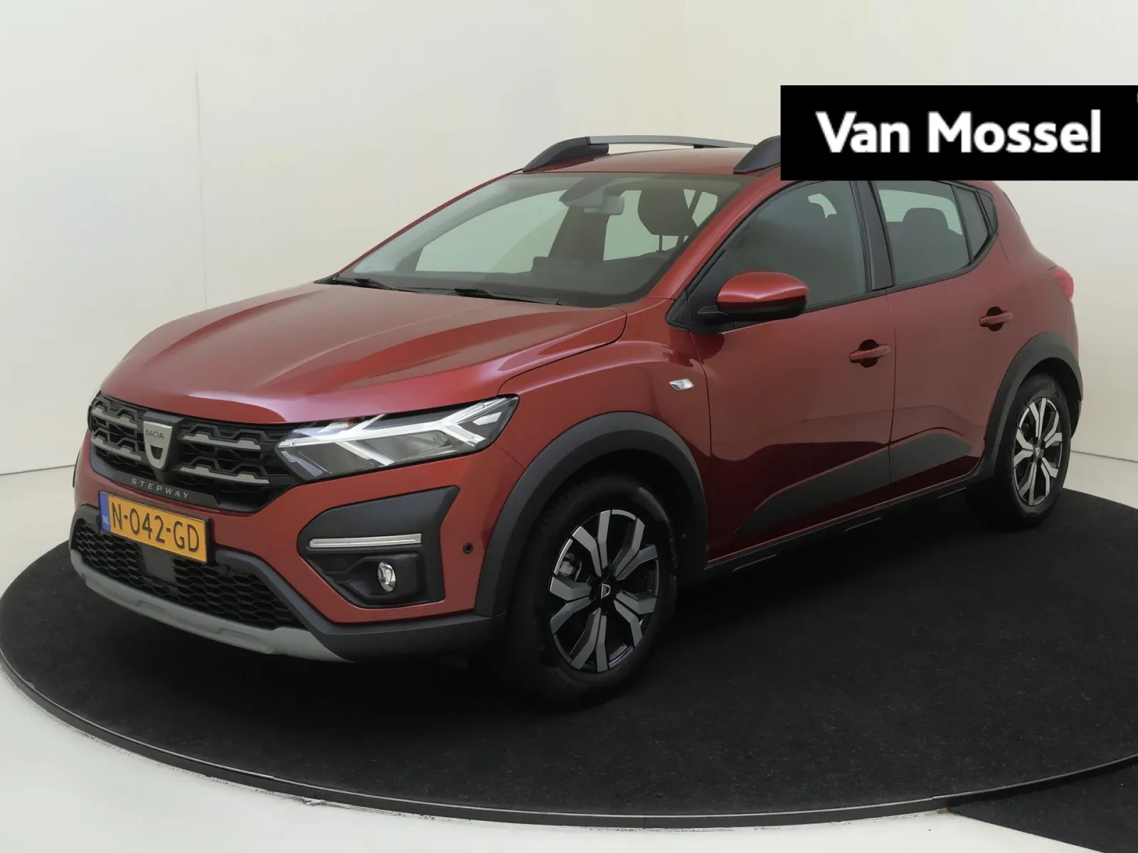 Dacia Sandero Stepway (2021) — foto 1