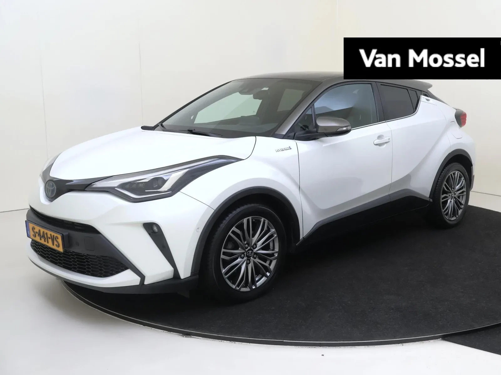 Toyota C-HR (2021) — foto 1