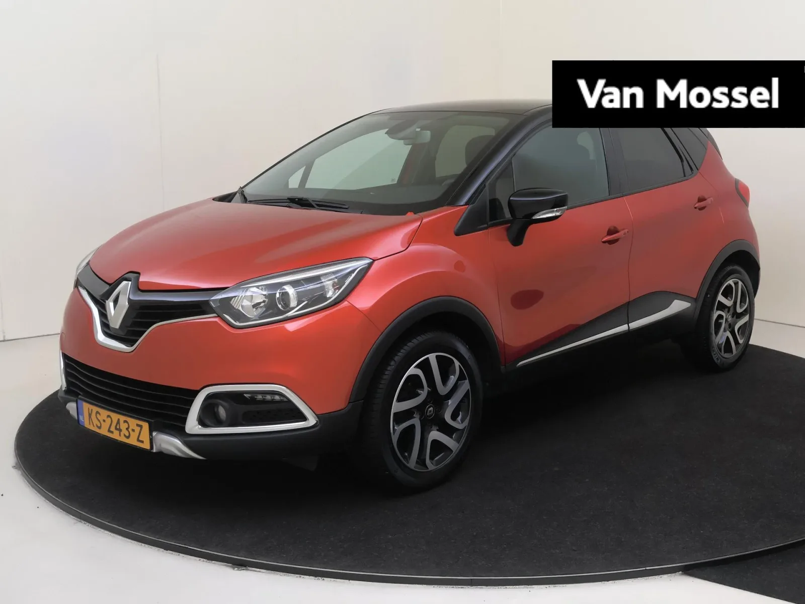 Renault Captur (2016) — foto 1