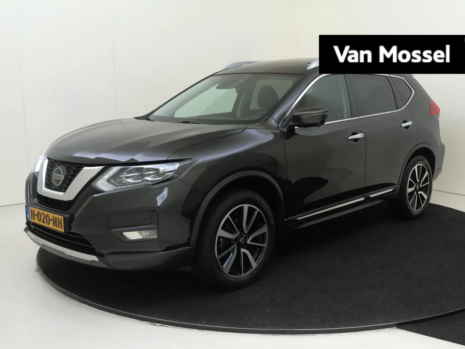 Nissan X-Trail (2020) — foto 1