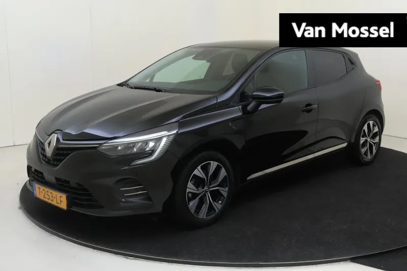 Renault Clio (2023)