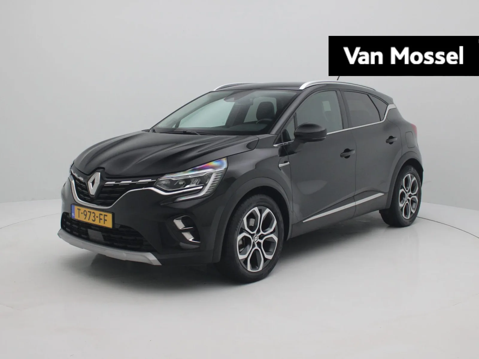 Renault Captur (2022) — foto 1