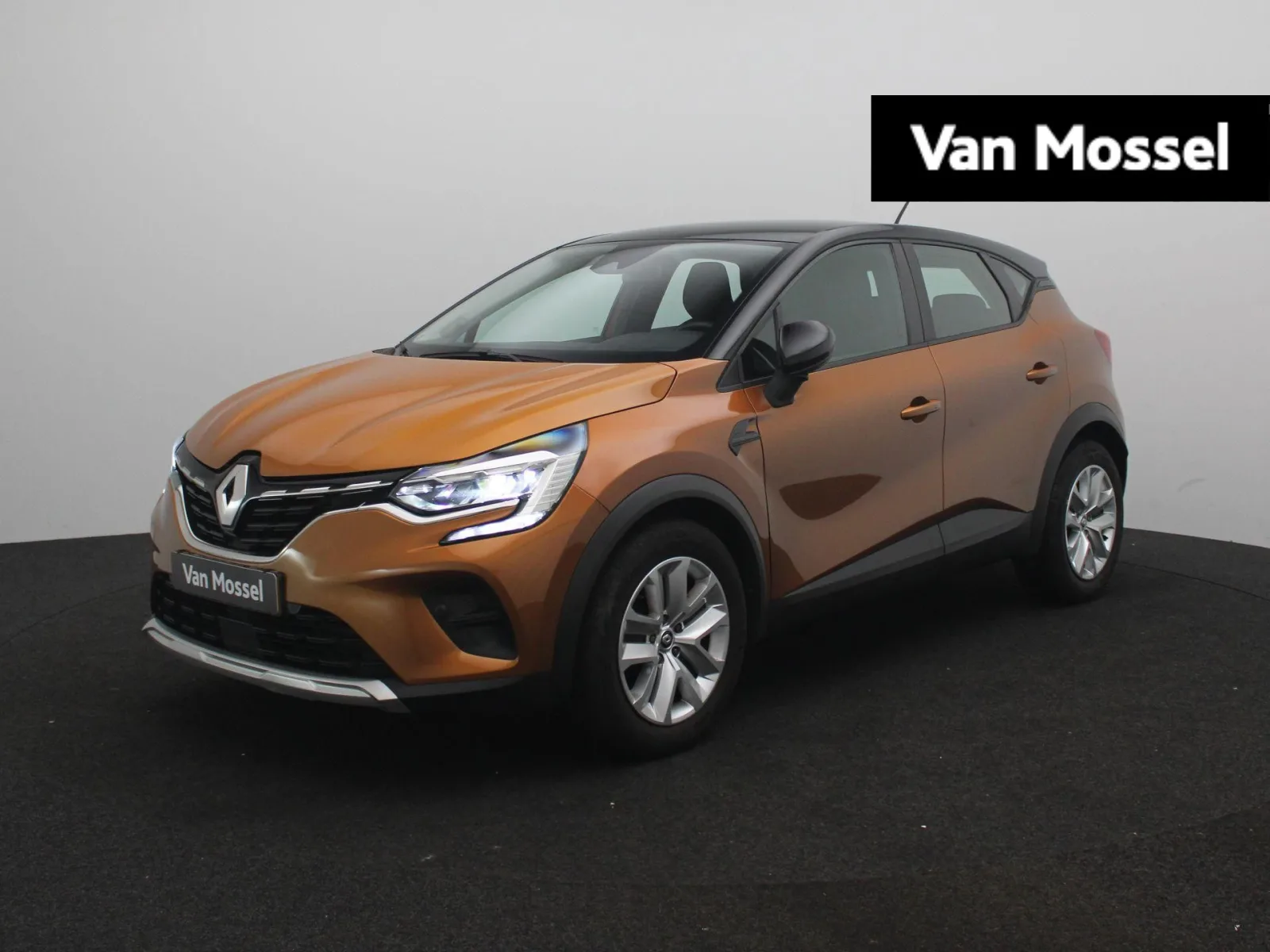 Renault Captur (2021) — foto 1