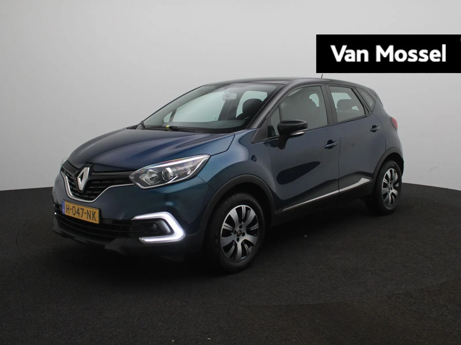 Renault Captur (2018) — foto 1