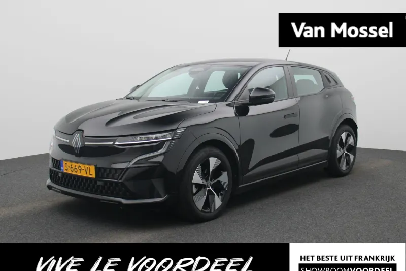 Renault Mégane E-Tech (2023)