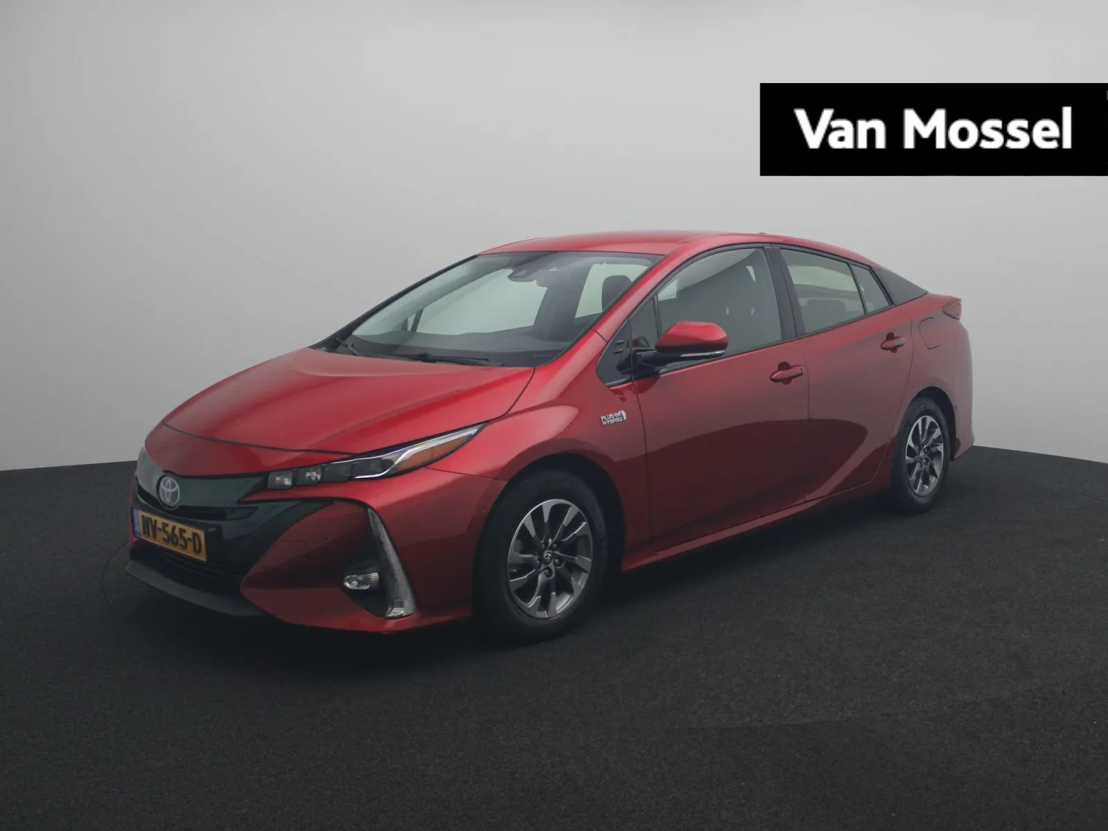 Toyota Prius (2018) — foto 1