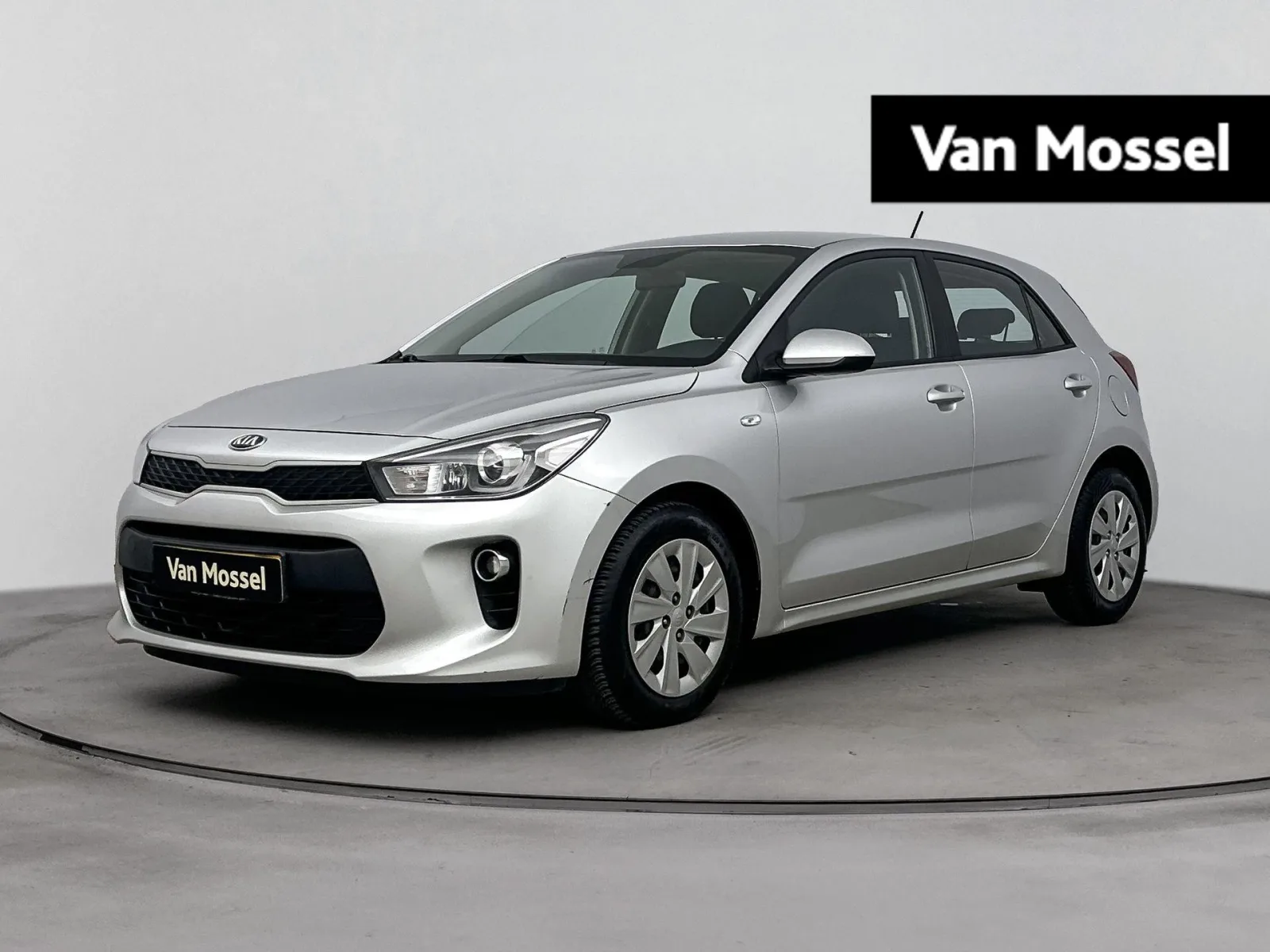 Kia Rio (2018) — foto 1