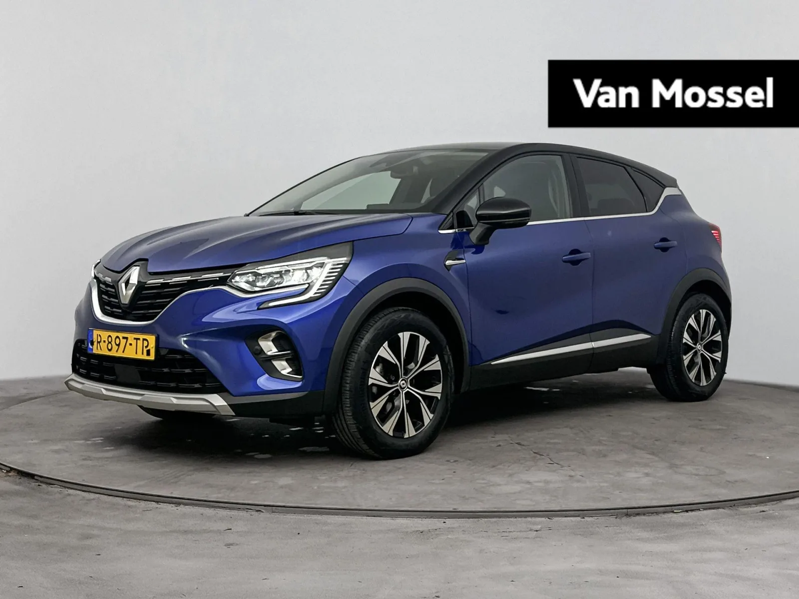 Renault Captur (2022) — foto 1