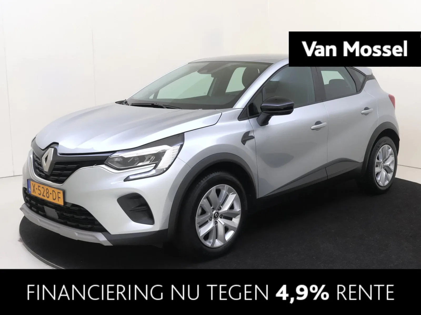 Renault Captur (2023) — foto 1