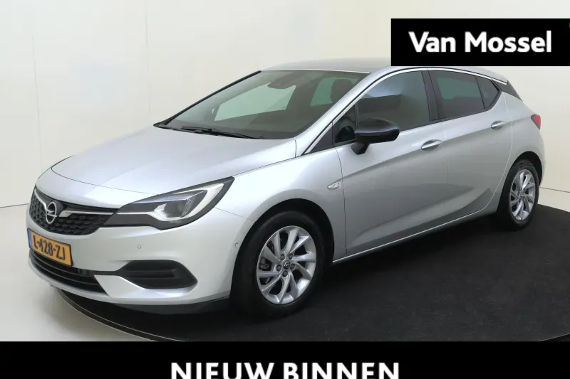 Opel Astra (2021)