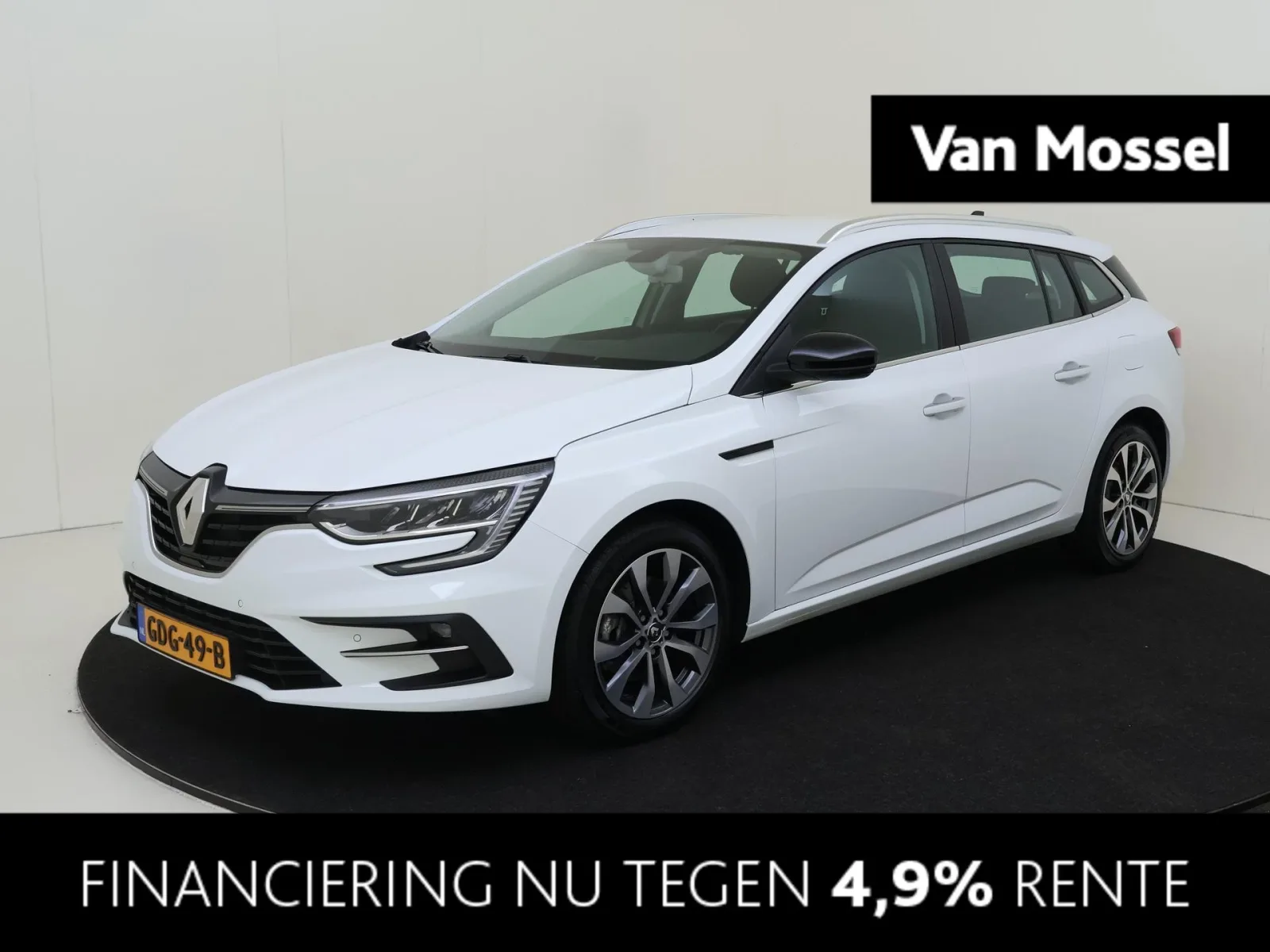 Renault Mégane E-Tech (2024) — foto 1