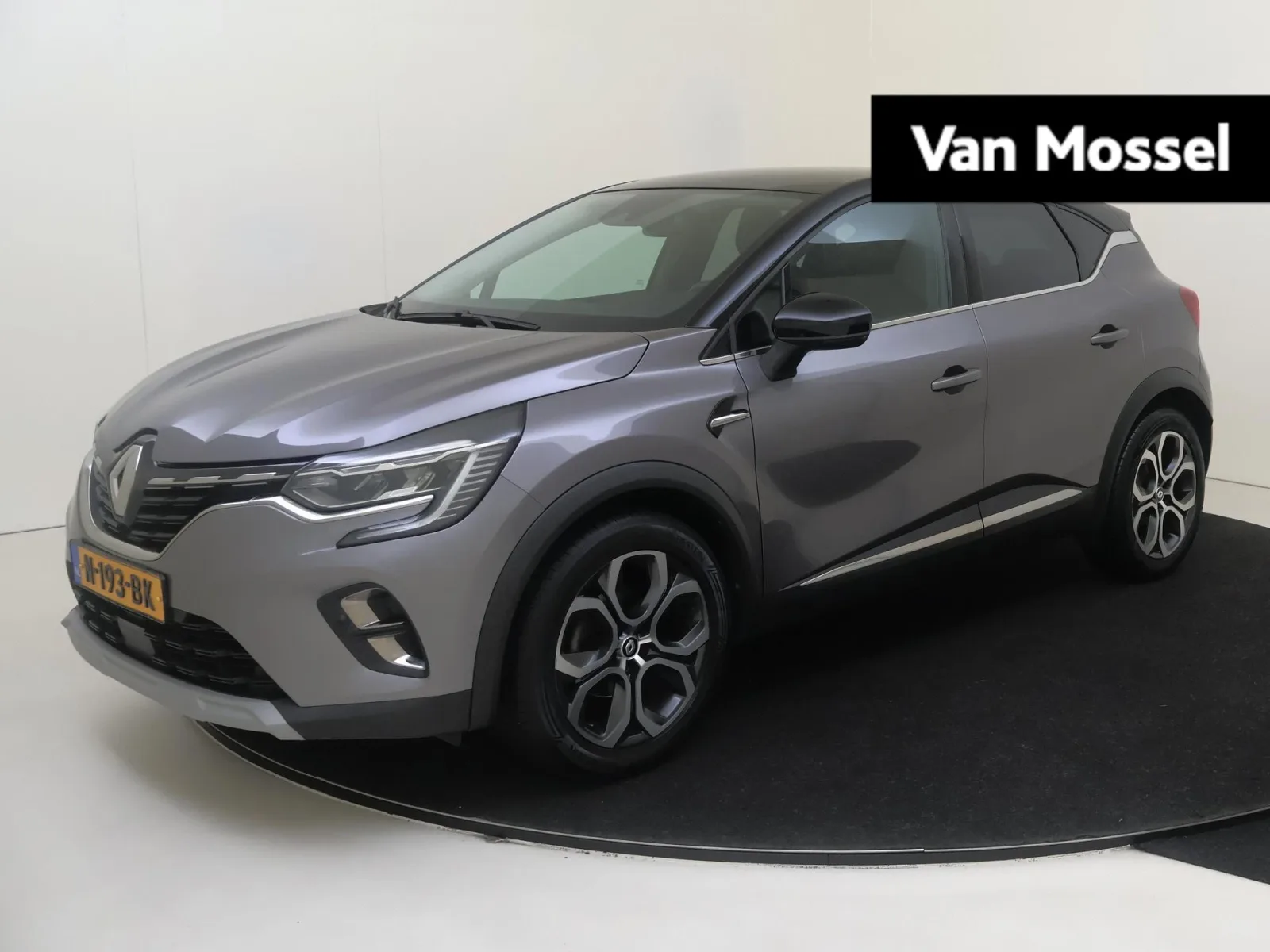 Renault Captur (2021) — foto 1