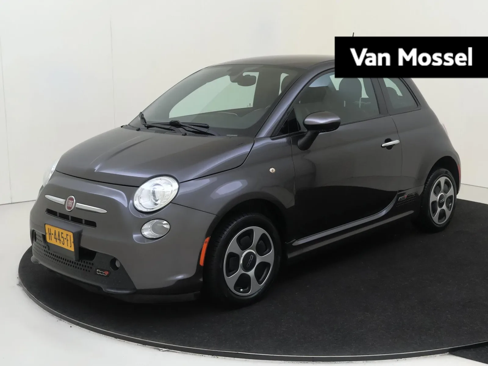 Fiat 500e (2016) — foto 1