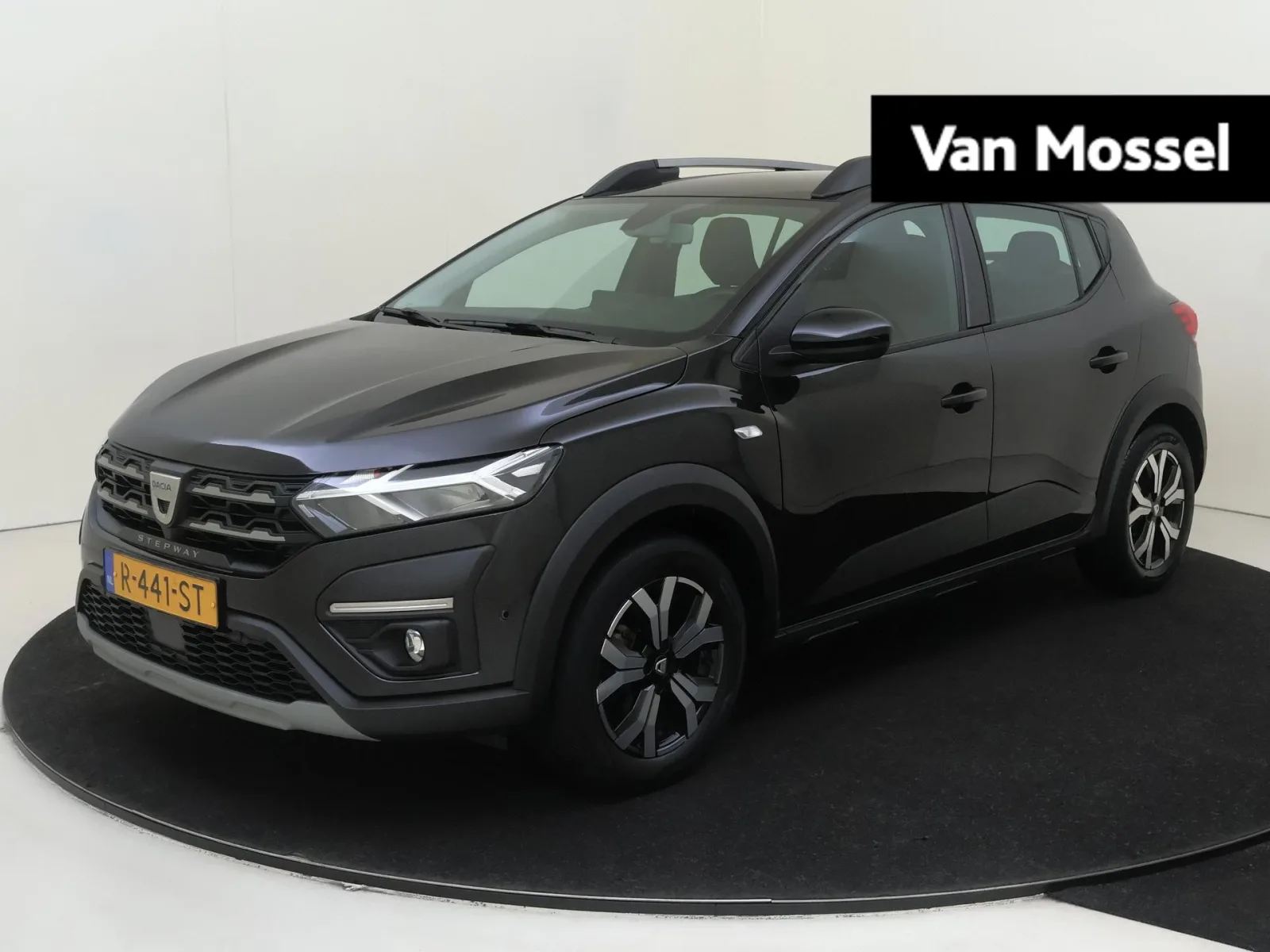 Dacia Sandero Stepway (2022) — foto 1