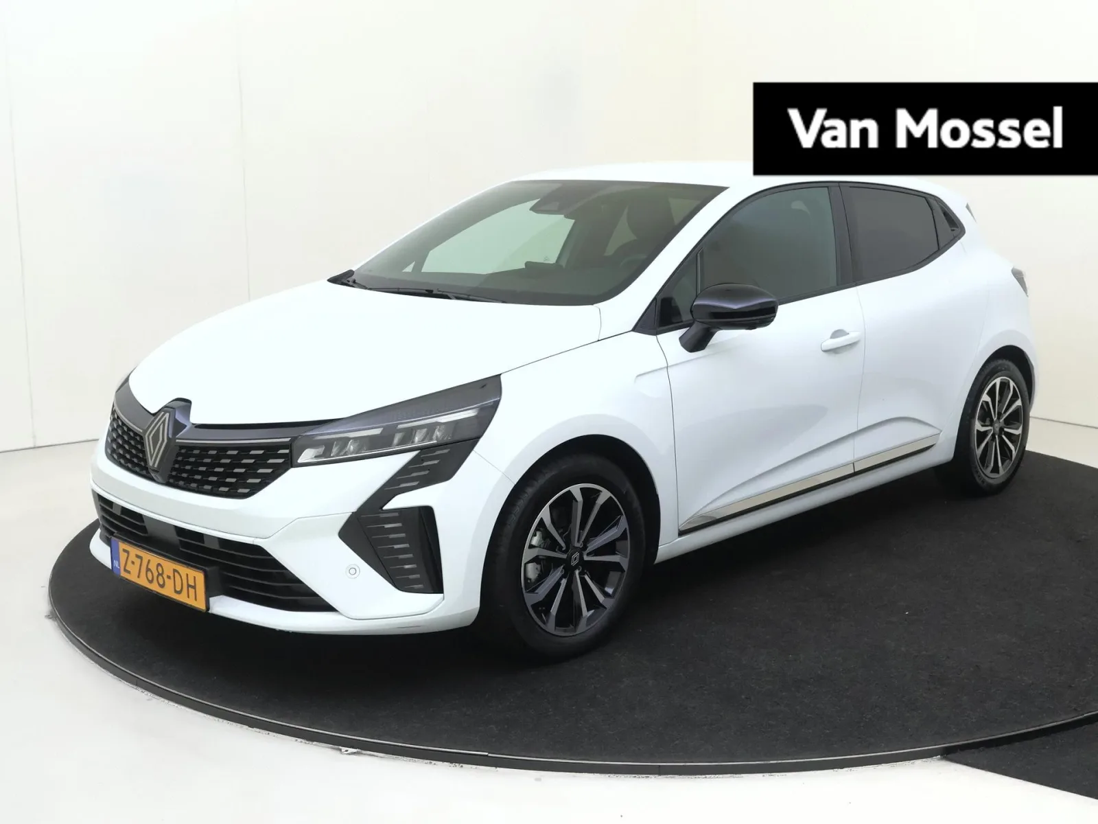 Renault Clio (2024) — foto 1