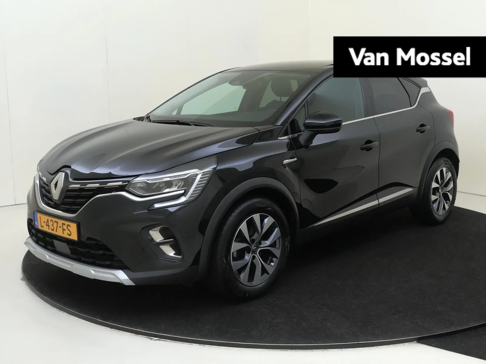 Renault Captur (2021) — foto 1