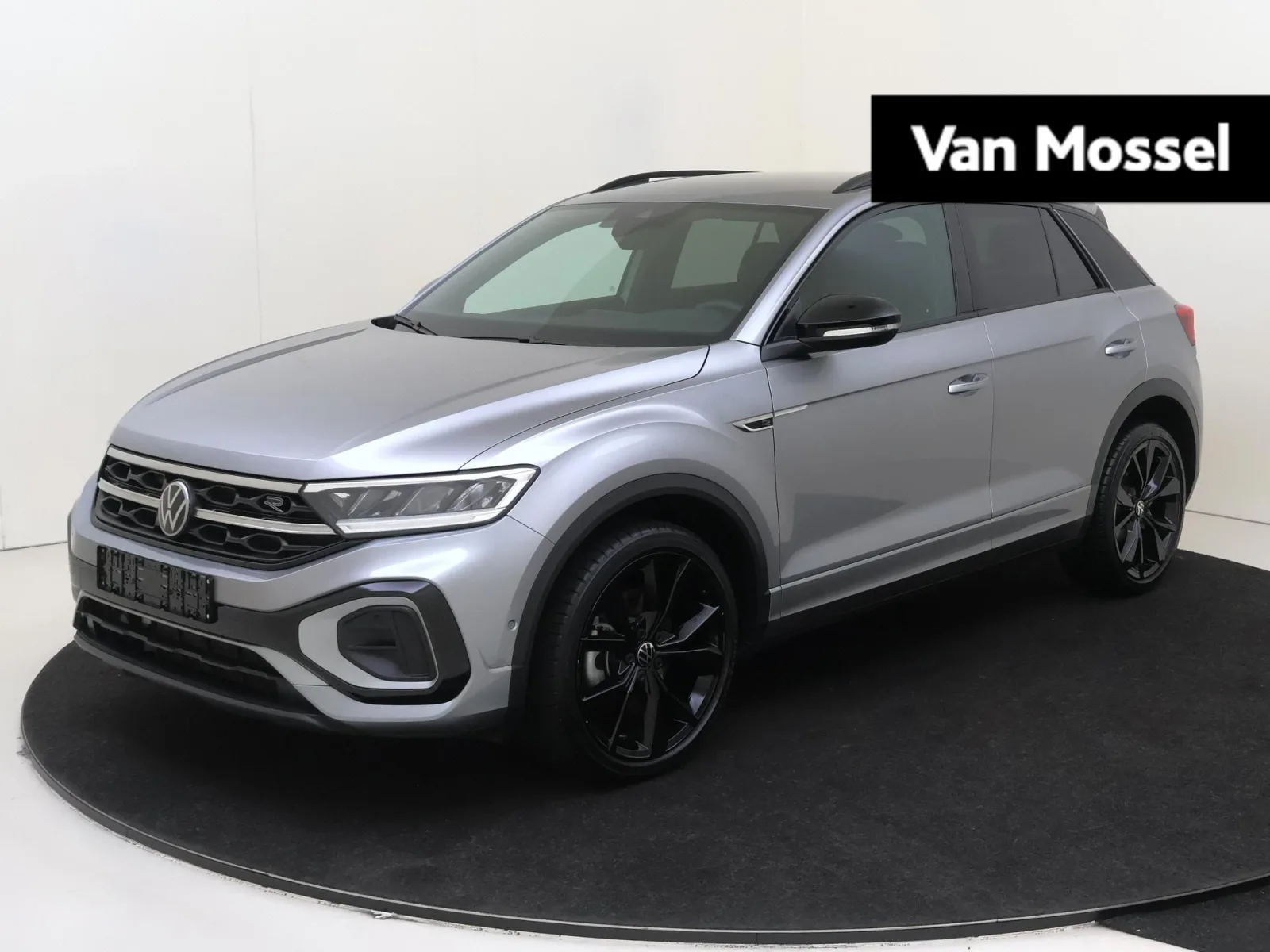 Volkswagen T-Roc (2025) — foto 1