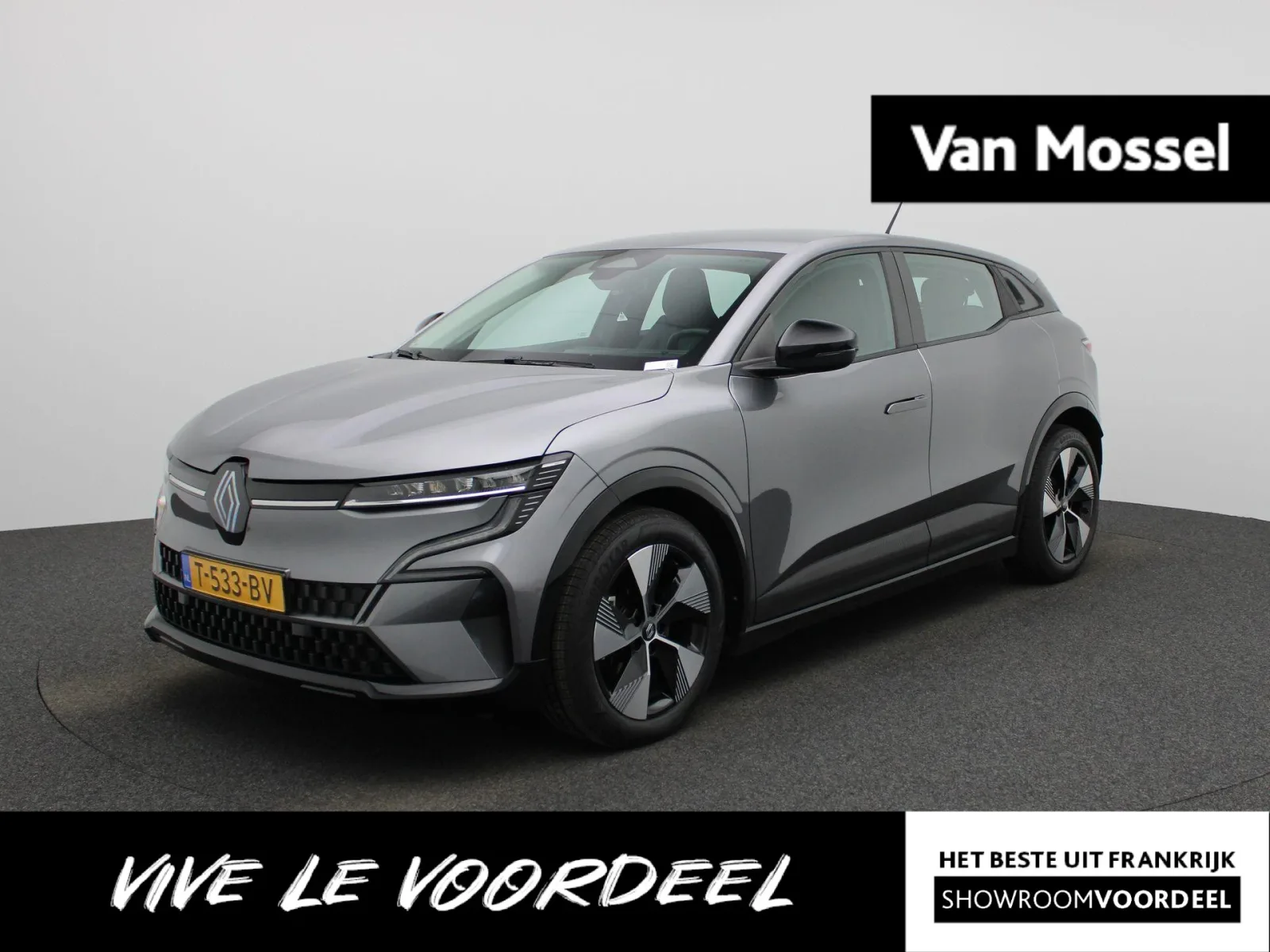 Renault Mégane E-Tech (2023) — foto 1