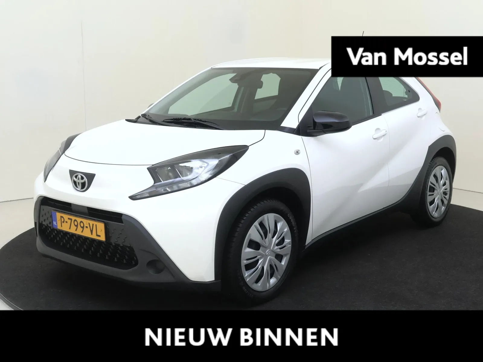 Toyota Aygo (2022) — foto 1
