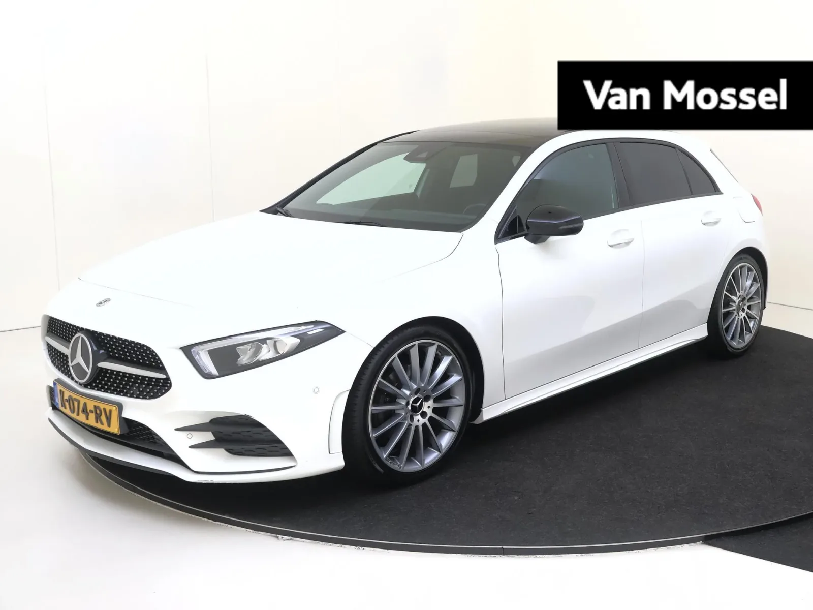 Mercedes-Benz A-Klasse (2019) — foto 1