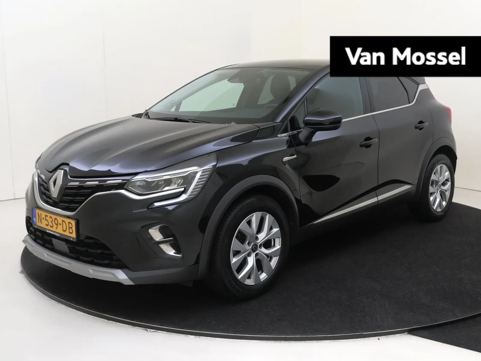 Renault Captur (2021) — foto 1