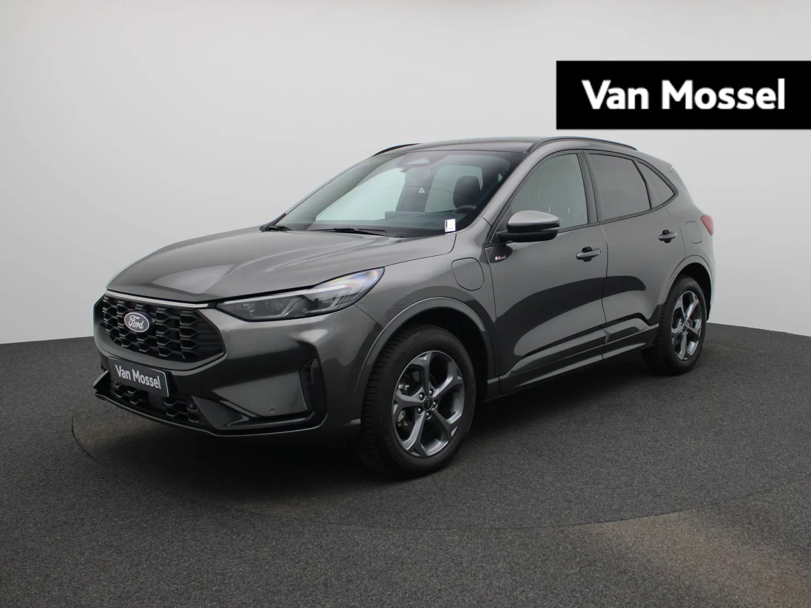 Ford Kuga (2025) — foto 1