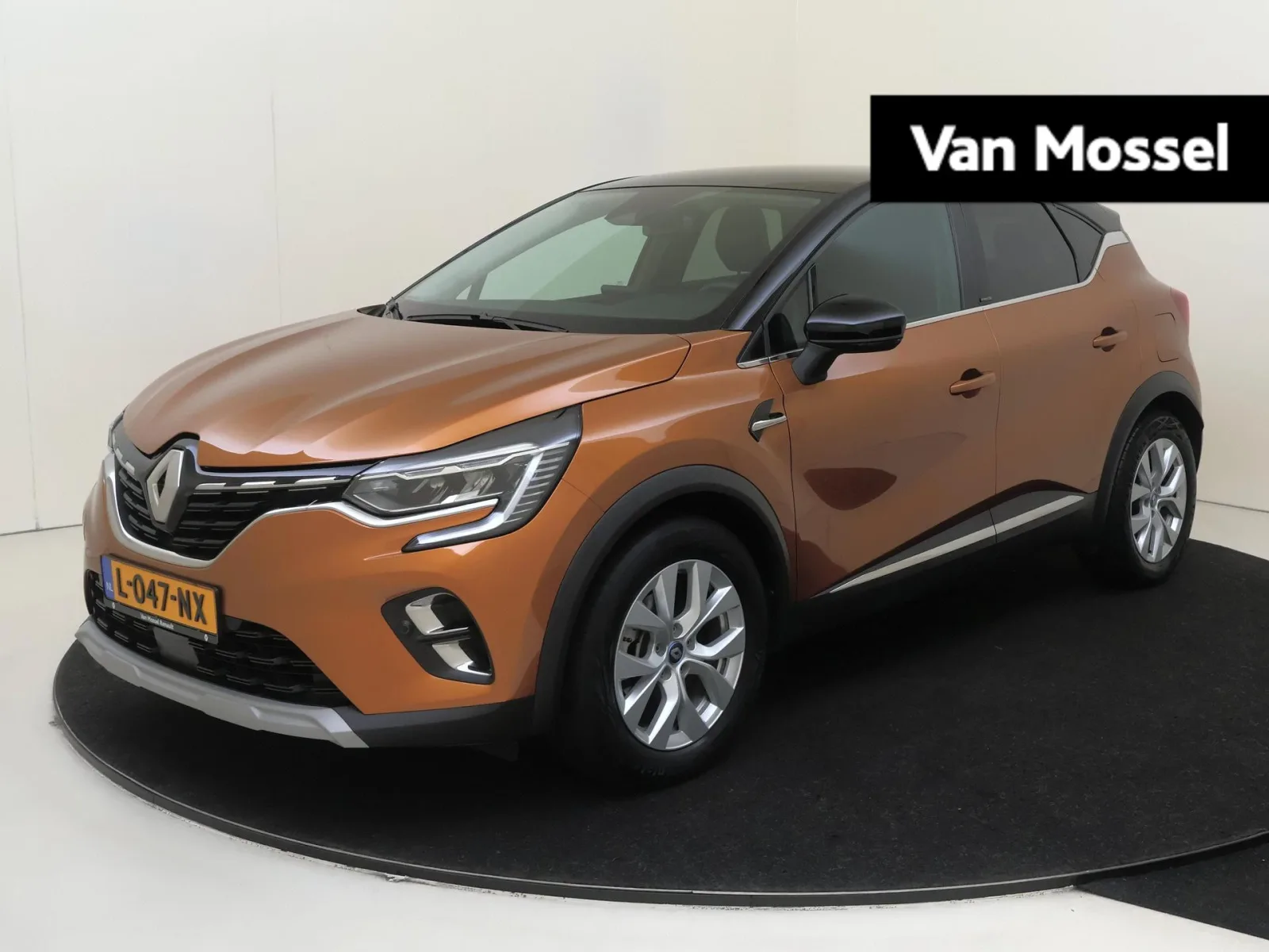 Renault Captur (2021) — foto 1