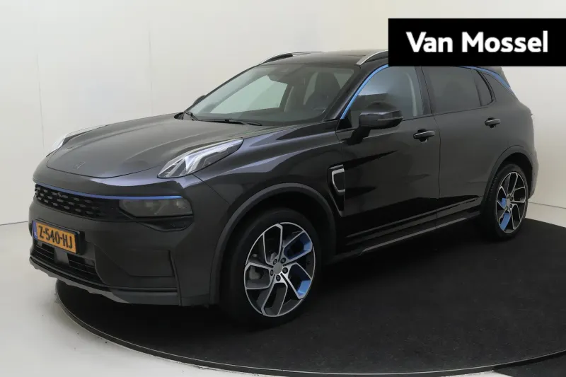 Lynk & Co 01 (2023)