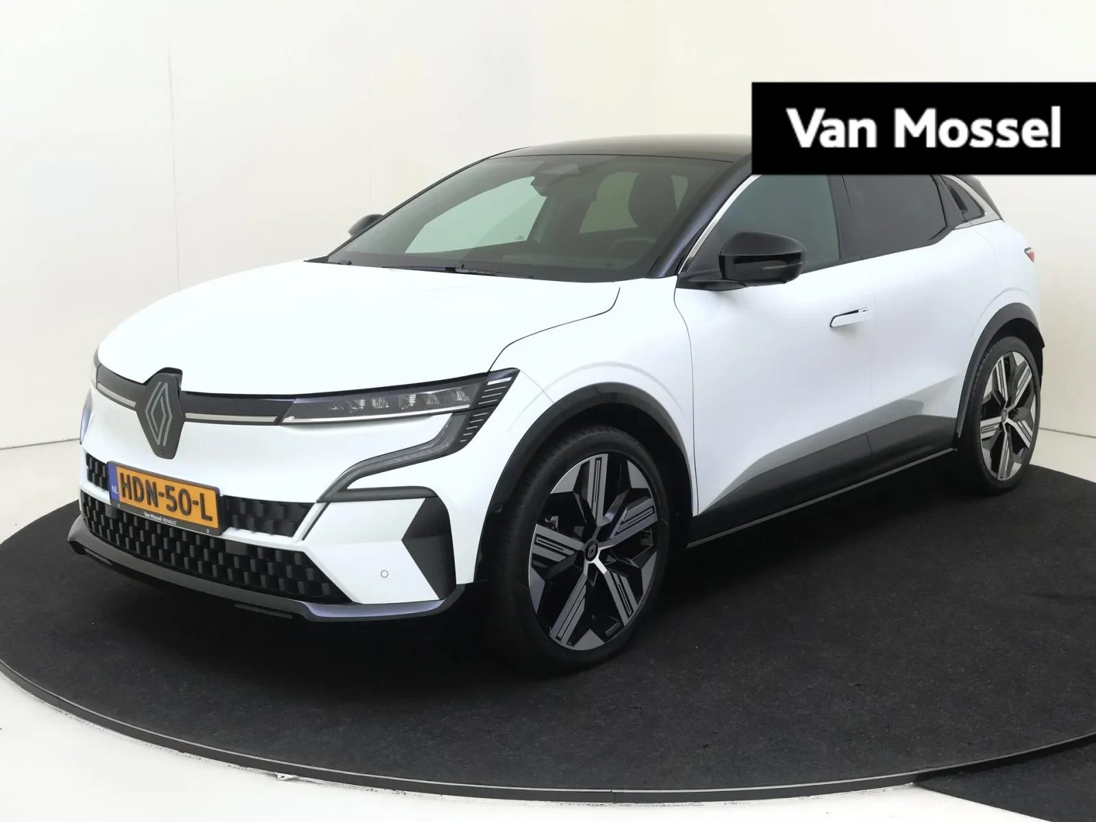 Renault Mégane E-Tech (2025) — foto 1