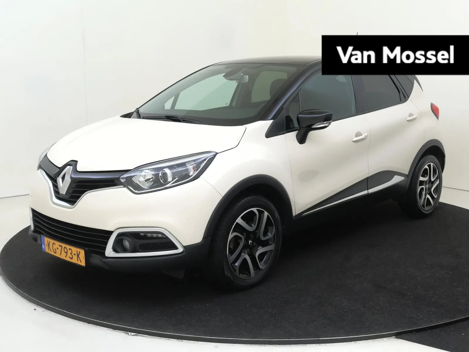Renault Captur (2016) — foto 1