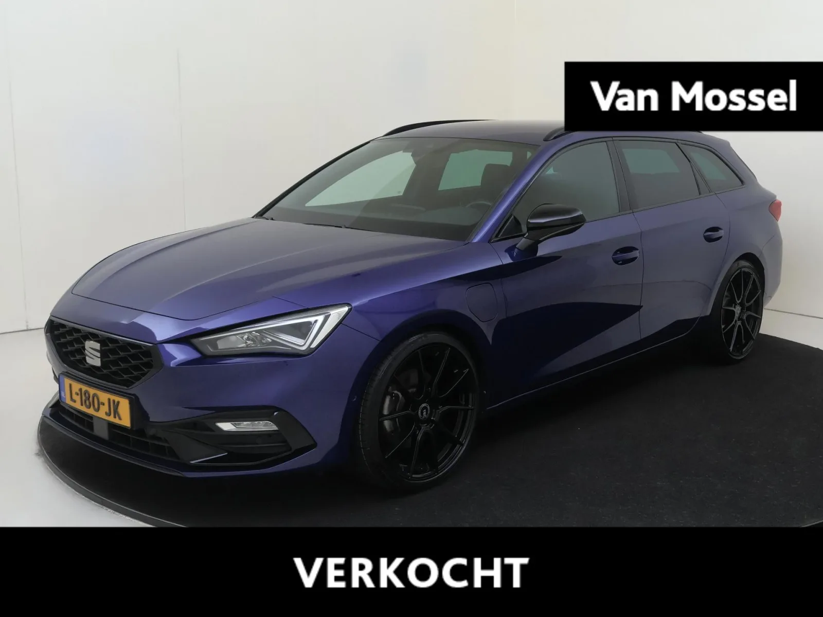 SEAT Leon Sportstourer (2021) — foto 1