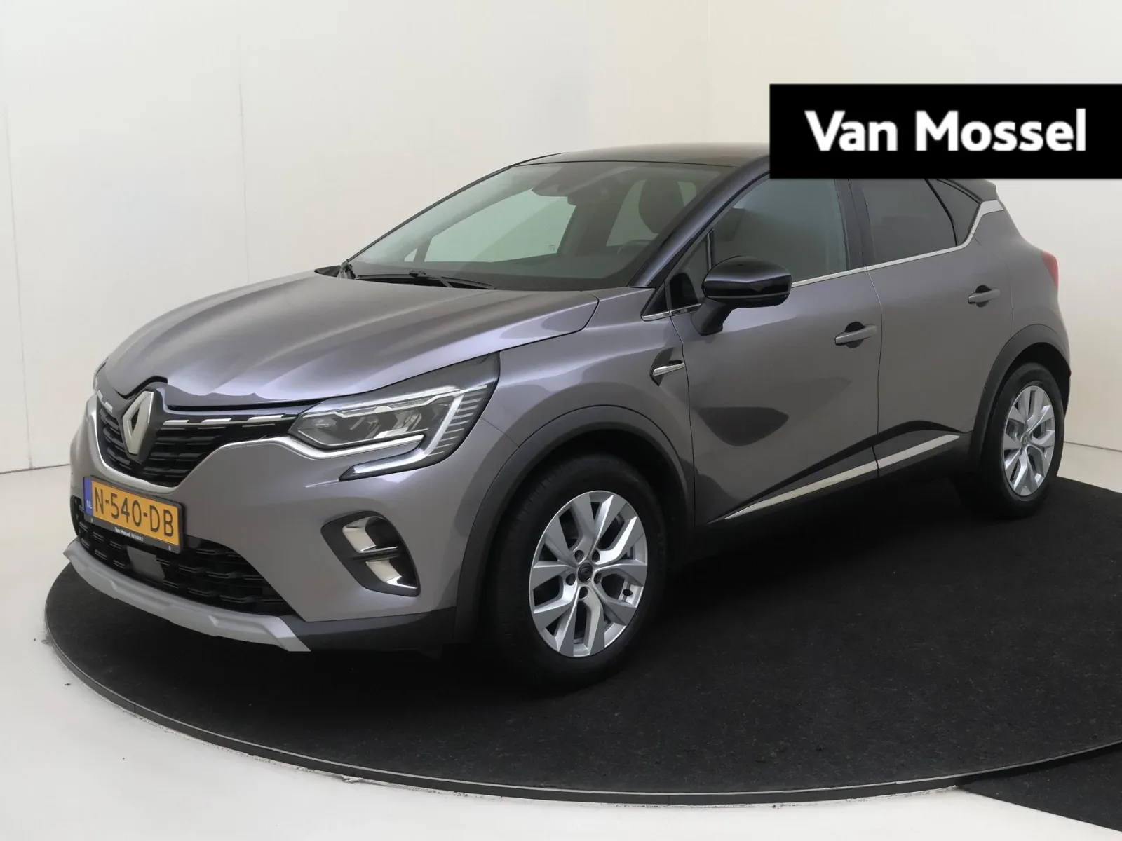 Renault Captur (2021) — foto 1