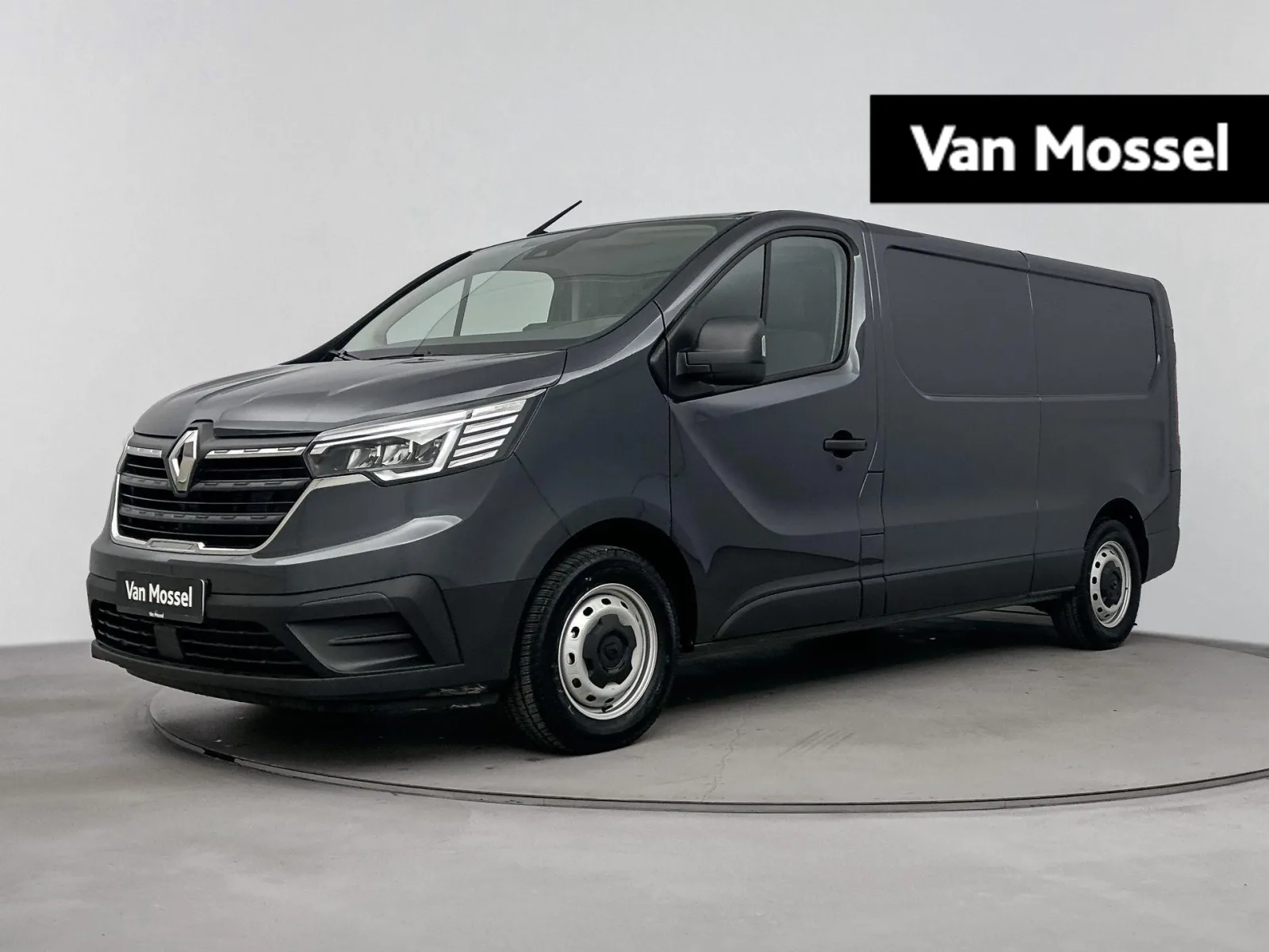 Renault Trafic (2024) — foto 1