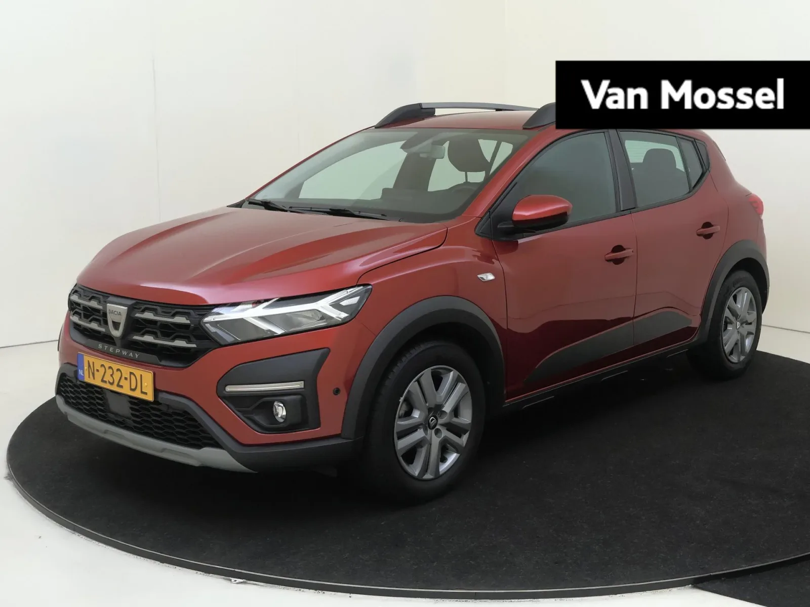 Dacia Sandero Stepway (2021) — foto 1