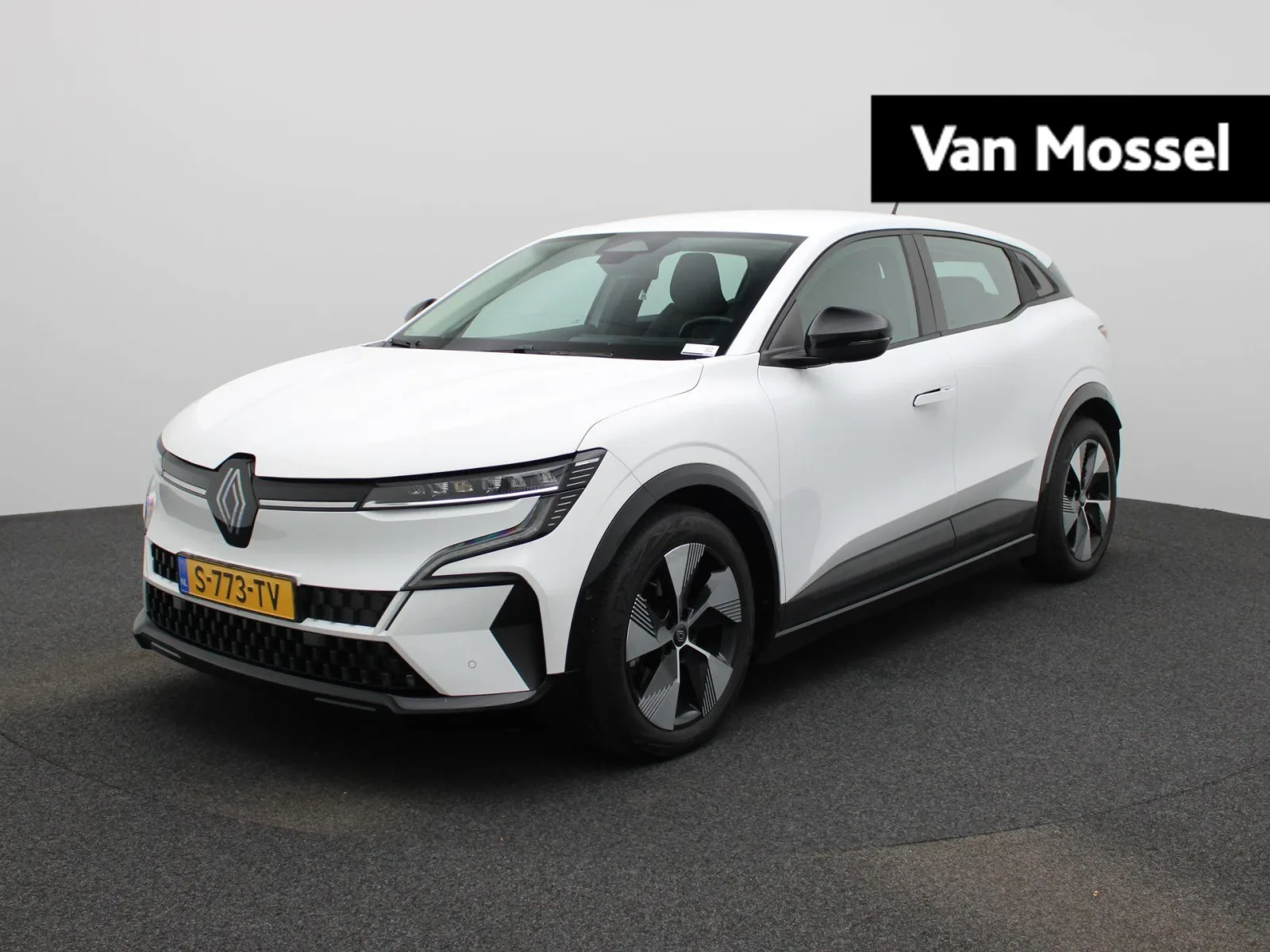Renault Mégane E-Tech (2023) — foto 1