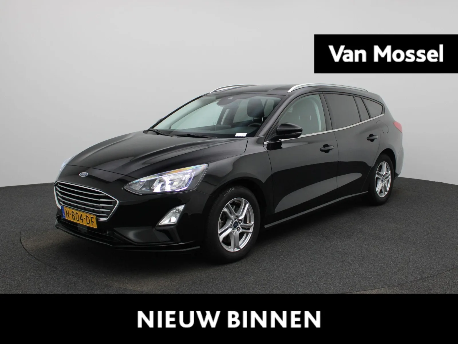 Ford Focus (2021) — foto 1