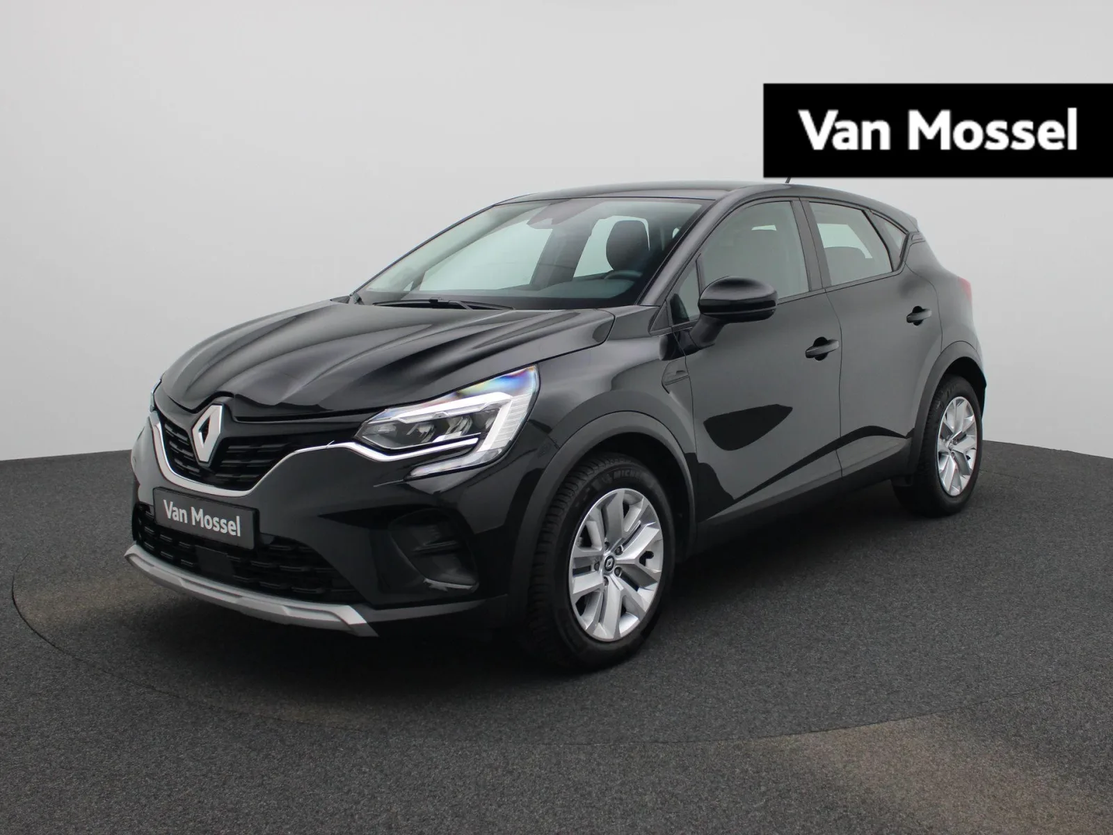 Renault Captur (2023) — foto 1