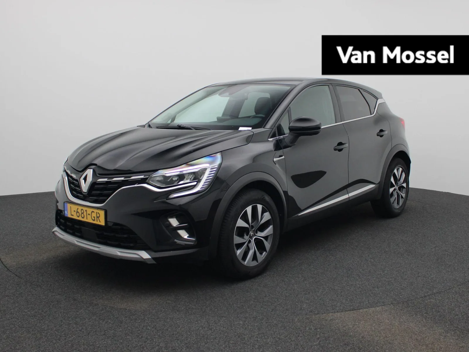 Renault Captur (2021) — foto 1