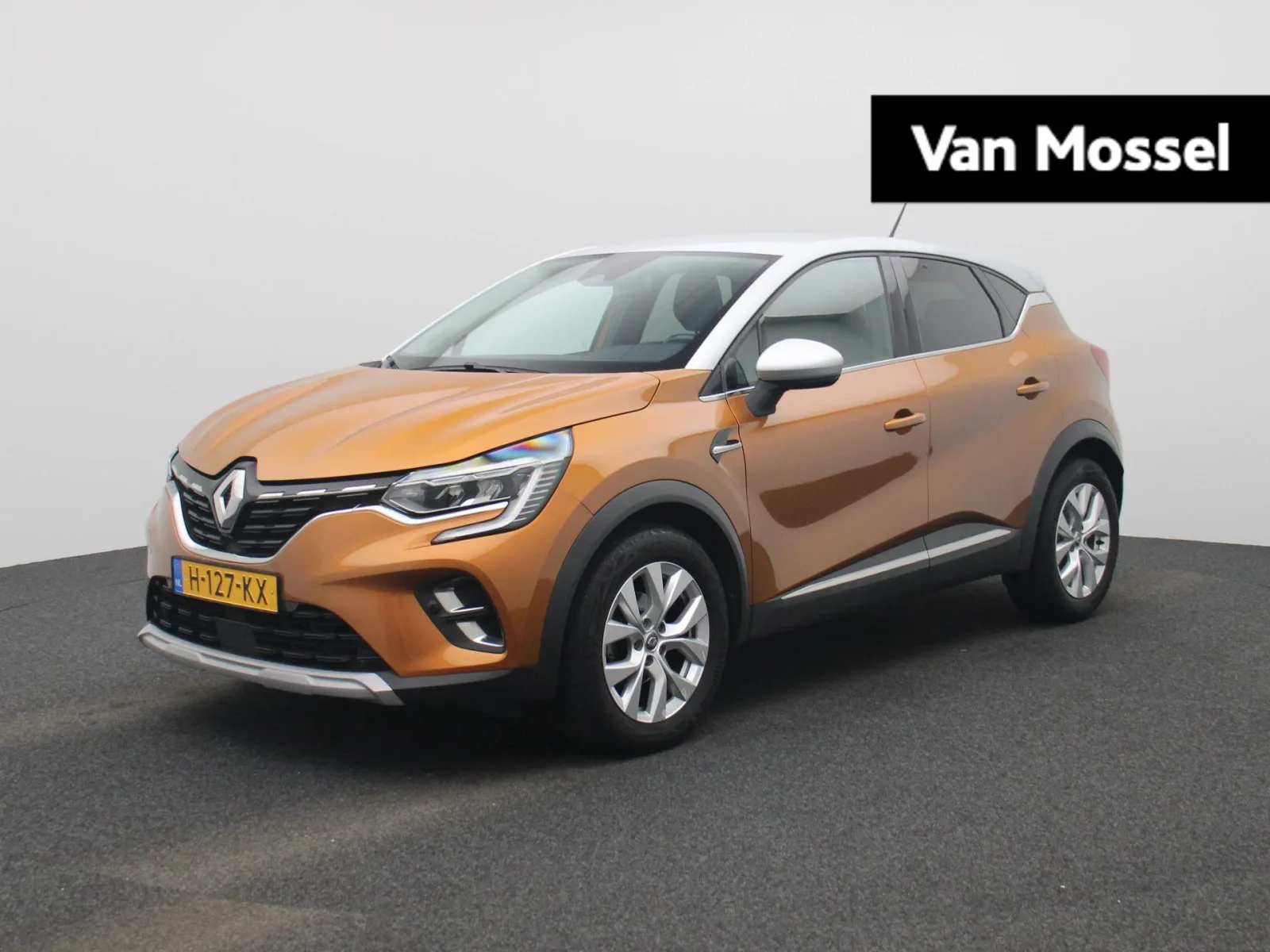 Renault Captur (2020) — foto 1