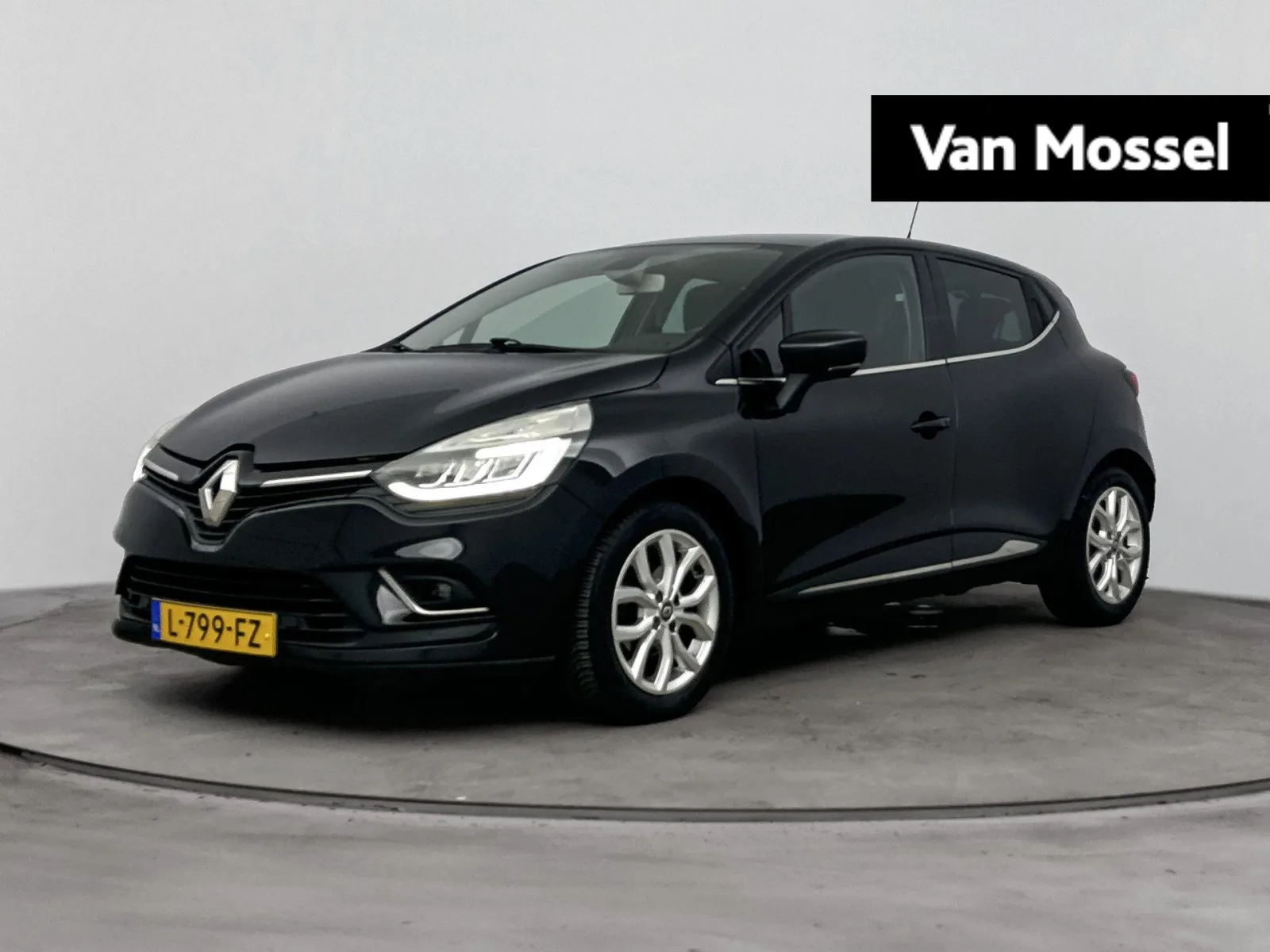 Renault Clio (2017) — foto 1