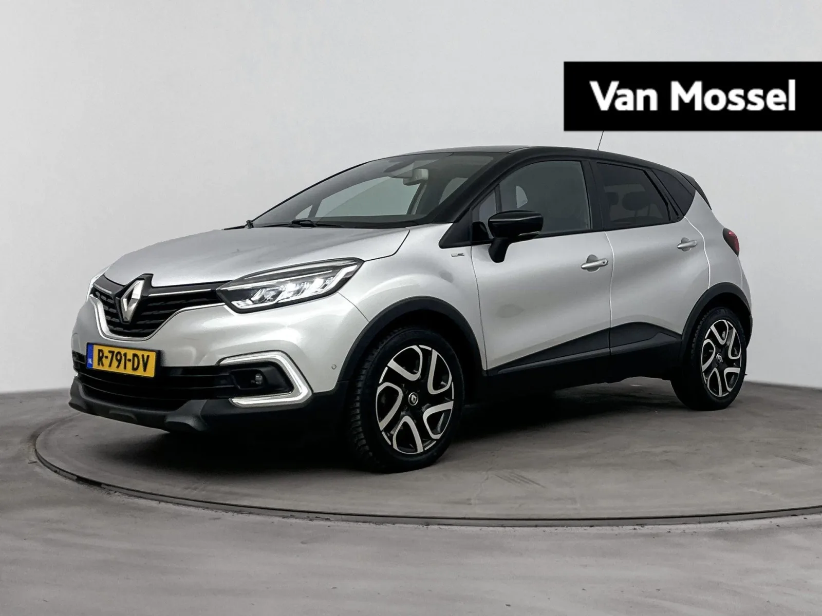 Renault Captur (2019) — foto 1