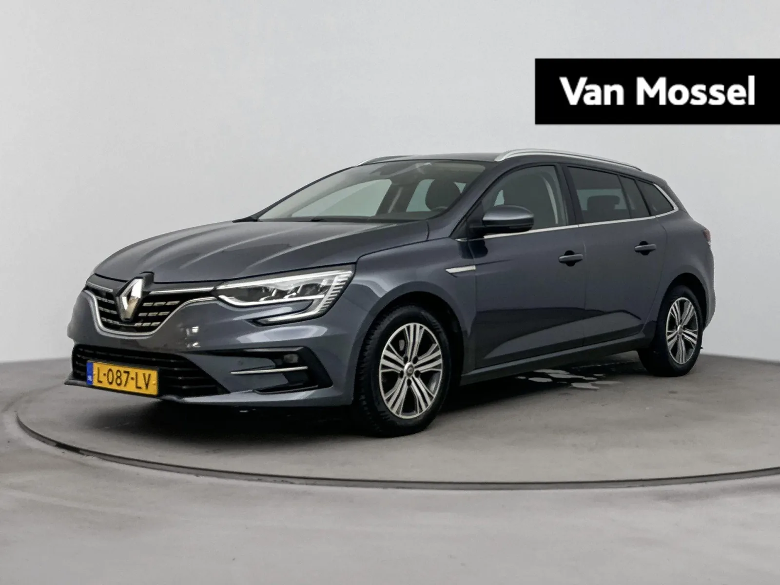 Renault Mégane (2021) — foto 1