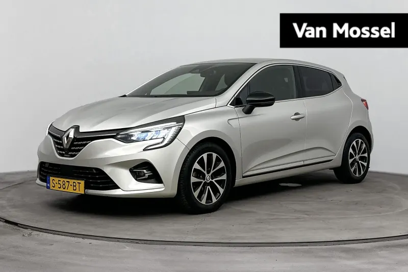 Renault Clio (2023)