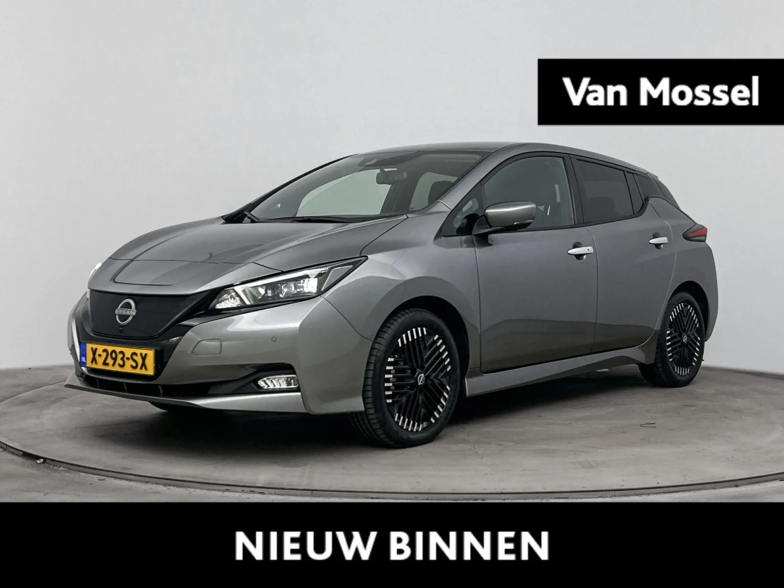 Nissan Leaf (2024) — foto 1