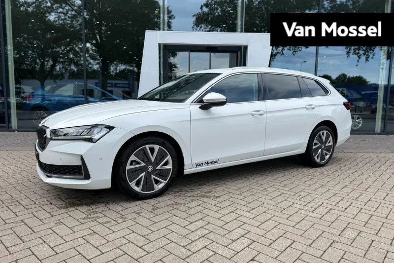 Škoda Superb (2025)