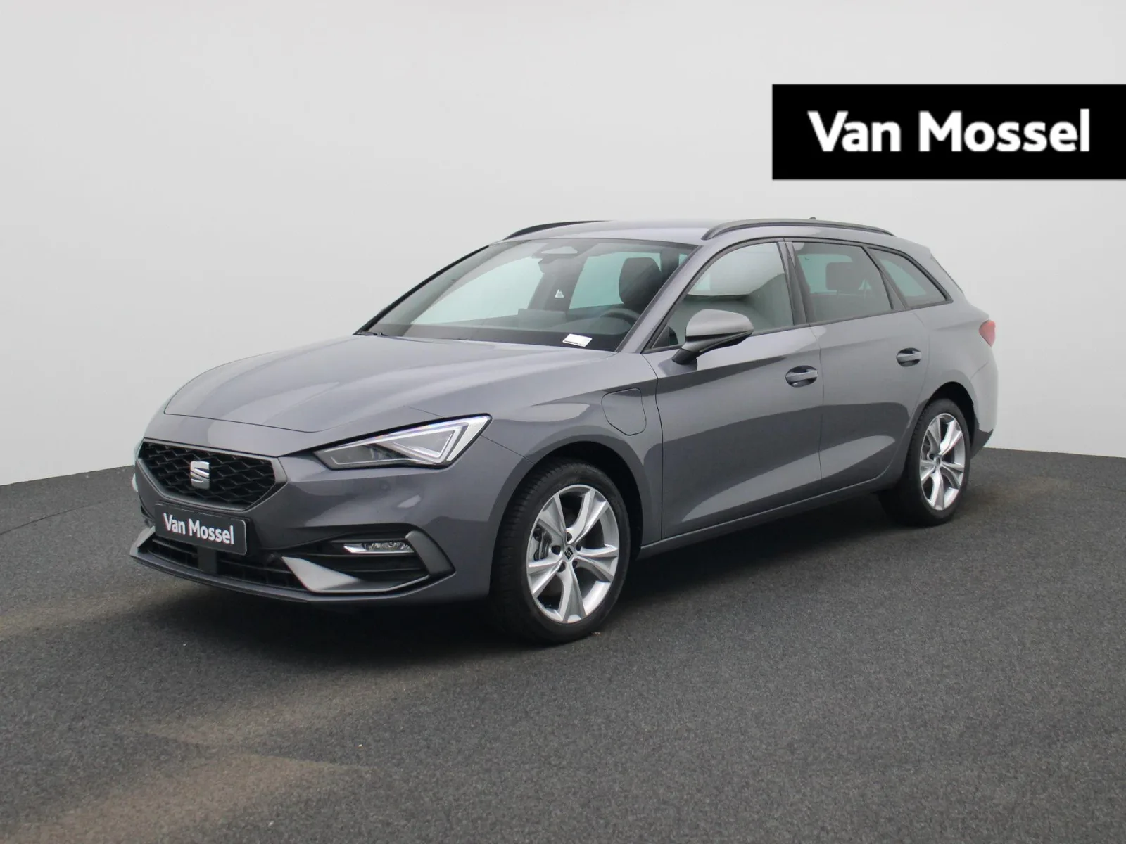 SEAT Leon (2025) — foto 1