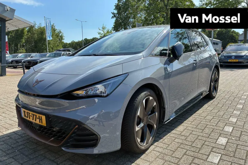 CUPRA Born (2024)
