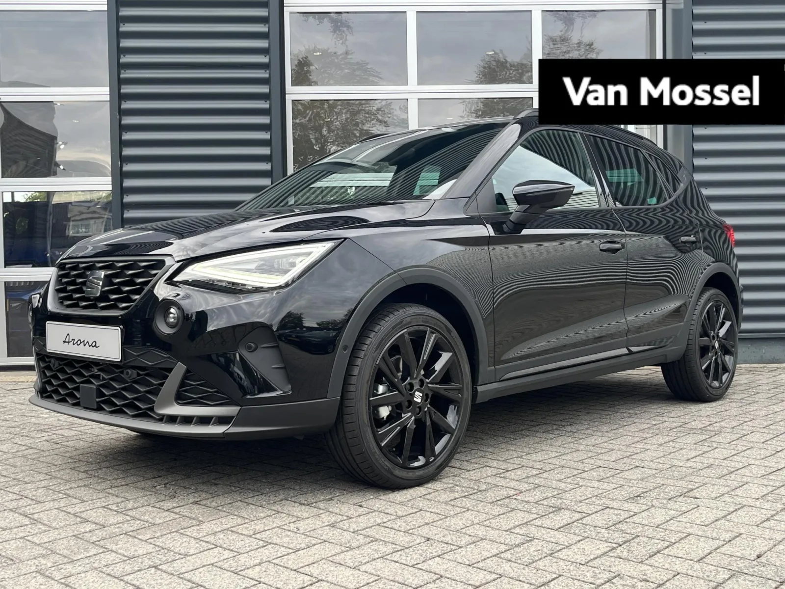 SEAT Arona (2025) — foto 1